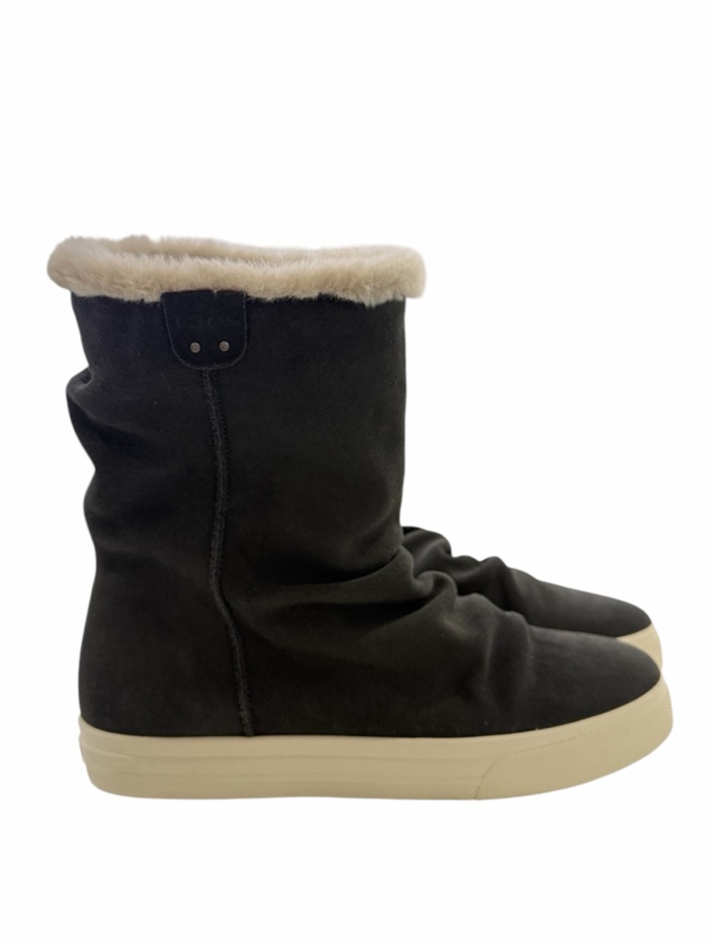 Taos Cozy‎ Chic Suede Boots 10